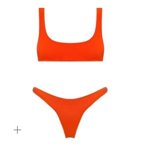 TRIANGL GIA TOP RED - XS